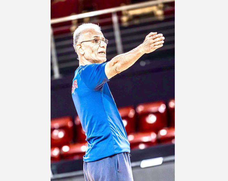 Manama hope to stay in finals fight